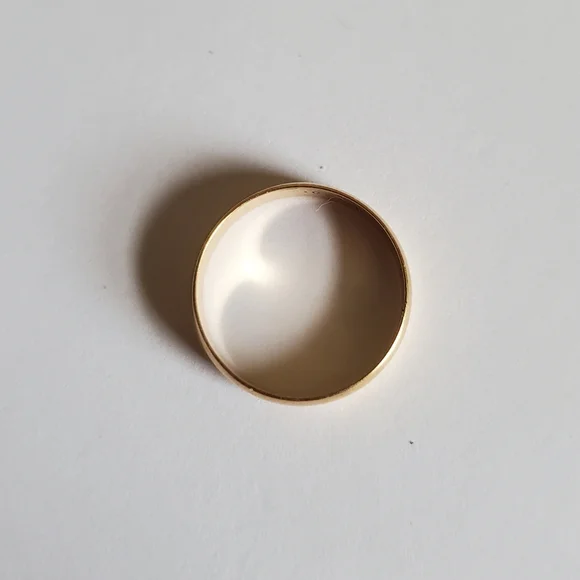 14K Gold Wedding Band Ring 4mm Width Size 7 - Picture 2 of 3